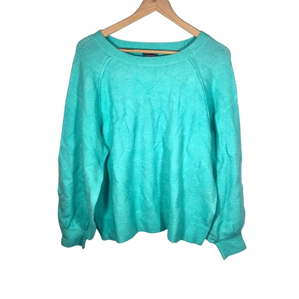 Vince Camuto Aqua Teal Soft  Crew Neck Sweater Size Medium